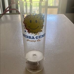 Bubba Gump Shrimp Co. Smiley Face Flashing Cup